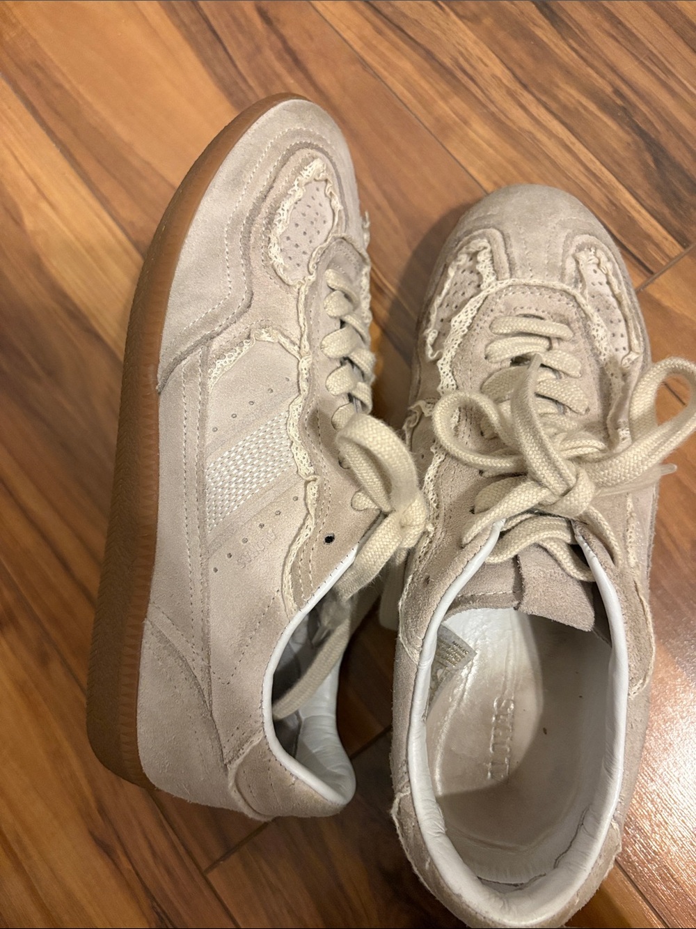 ALOHAS Lace Shoes - Picture 4 of 5